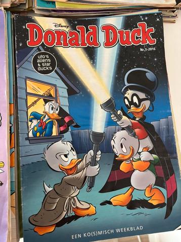 Stapel donald duckjes 2016 beschikbaar voor biedingen