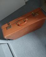 Oude koffer - bijna gratis - 66 x 43 x 18cm - ophalen -, Ophalen, Gebruikt, 60 tot 70 cm, 35 tot 45 cm