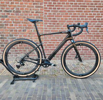 Summer Sale!️☀️ Cannondale Topstone Apex ( AXS ) gravelbike beschikbaar voor biedingen