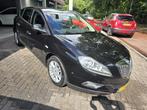 Lancia Delta 1.4-16V Oro | 2E EIGENAAR | 12MND GARANTIE | AI, Voorwielaandrijving, 65 €/maand, Gebruikt, Leder en Stof
