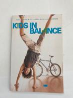 Kids in balance. Annie perkins & pat van den wall., Ophalen, Zo goed als nieuw, Opvoeding tot 6 jaar, Annie perkins & pat van den wall