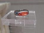 Dyrberg/Kern ring met koraalkleurig kristal, Nieuw, Met kristal, Verzenden, Overige kleuren