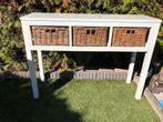 Wit houten sidetable / haltafel met 3 rieten manden, Ophalen, Gebruikt, 100 tot 150 cm, Overige houtsoorten