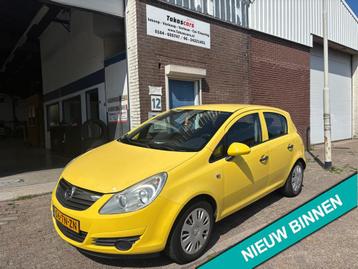 Opel Corsa 1.2-16V Essentia JAAR APK &AIRCO beschikbaar voor biedingen