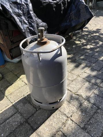 lege gasfles beschikbaar voor biedingen