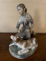 Lladro Meisje met koe, Ophalen of Verzenden