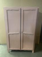 Brocante kledingkast, Kinderen en Baby's, Kinderkamer | Commodes en Kasten, Ophalen, Studio Larilo, Kast, 50 tot 70 cm
