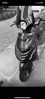 Piaggio Zip 4t 50cc 2017, Fietsen en Brommers, Scooters | Piaggio, Ophalen, Zo goed als nieuw, Zip