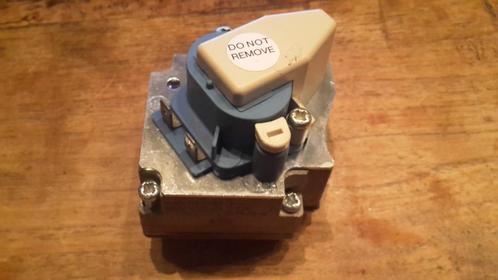 Honeywell drukregelaar servoklep v8347c-1002, Hobby en Vrije tijd, Elektronica-componenten, Nieuw, Ophalen of Verzenden