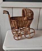 Rieten woondecoratie rotan rustiek poppenwagen babykamer, Ophalen of Verzenden, Zo goed als nieuw, Stoel(en)