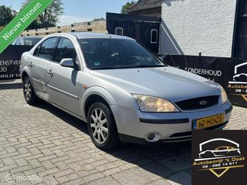 Ford Mondeo 2.0-16V Ghia 5drs, airco automaat beschikbaar voor biedingen
