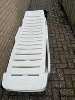 Witte Kunststof ligbedden twee stuks, Ophalen, Zo goed als nieuw, Verstelbaar