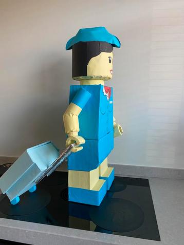 Surprise stewardess lego beschikbaar voor biedingen
