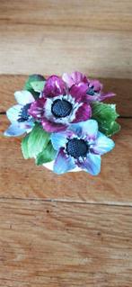 bloemenvaas porcelein Royal Albert, Ophalen of Verzenden, Zo goed als nieuw, Porselein, Beeldje(s)