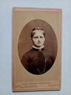 CDV Groningen Vrouw, Verzamelen, Gebruikt, Foto, Ophalen of Verzenden, Voor 1940