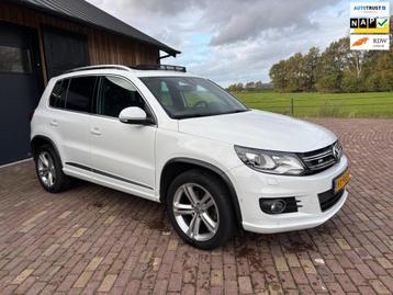 Volkswagen Tiguan 1.4 TSI R-Line Edition, PANORAMADAK,ALCANT beschikbaar voor biedingen