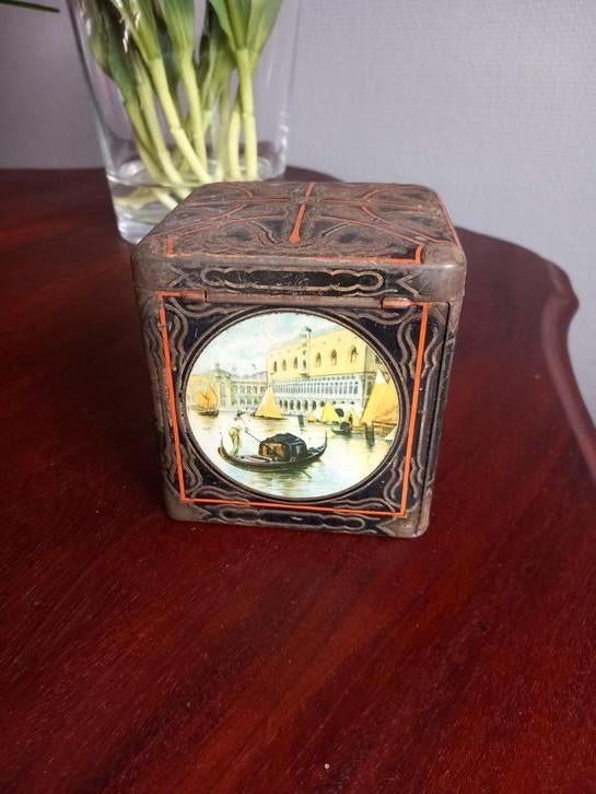 Van Houten's cacao en chocolade fabriek Venetië, Verzamelen, Blikken, Ophalen of Verzenden, Zo goed als nieuw, Overige