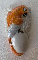 Antiek muurvaasje met afbeelding van vogel, Antiek en Kunst, Ophalen of Verzenden