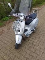 Vespa Primavera, Fietsen en Brommers, Scooters | Vespa, Ophalen, Zo goed als nieuw, Overige modellen