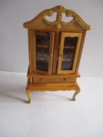 poppenhuis leuk kastje, Ophalen of Verzenden, Gebruikt, Decoratie
