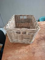 Grote rotan mand, Huis en Inrichting, Ophalen, Zo goed als nieuw, Riet