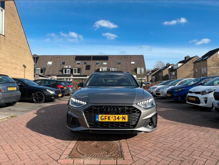 Audi A4 Avant 40 TDI|PANO|MATRIX|TREKHAAK|HEAD| EDTION ONE!, Auto's, Audi, Particulier, A4, 360° camera, ABS, Achteruitrijcamera