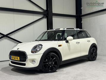 Mini Mini 1.5 Cooper Aut. | navi | climate-control | 5drs |  beschikbaar voor biedingen