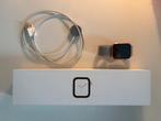 Apple Watch Series 4 (2018) - gold aluminium, Sieraden, Tassen en Uiterlijk, Smartwatches, Gebruikt, IOS, Ophalen of Verzenden