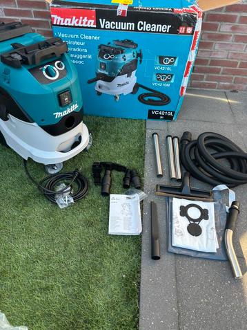 Makita VC4210L Bouwstofzuiger - 1200W - L-klasse - 42L beschikbaar voor biedingen