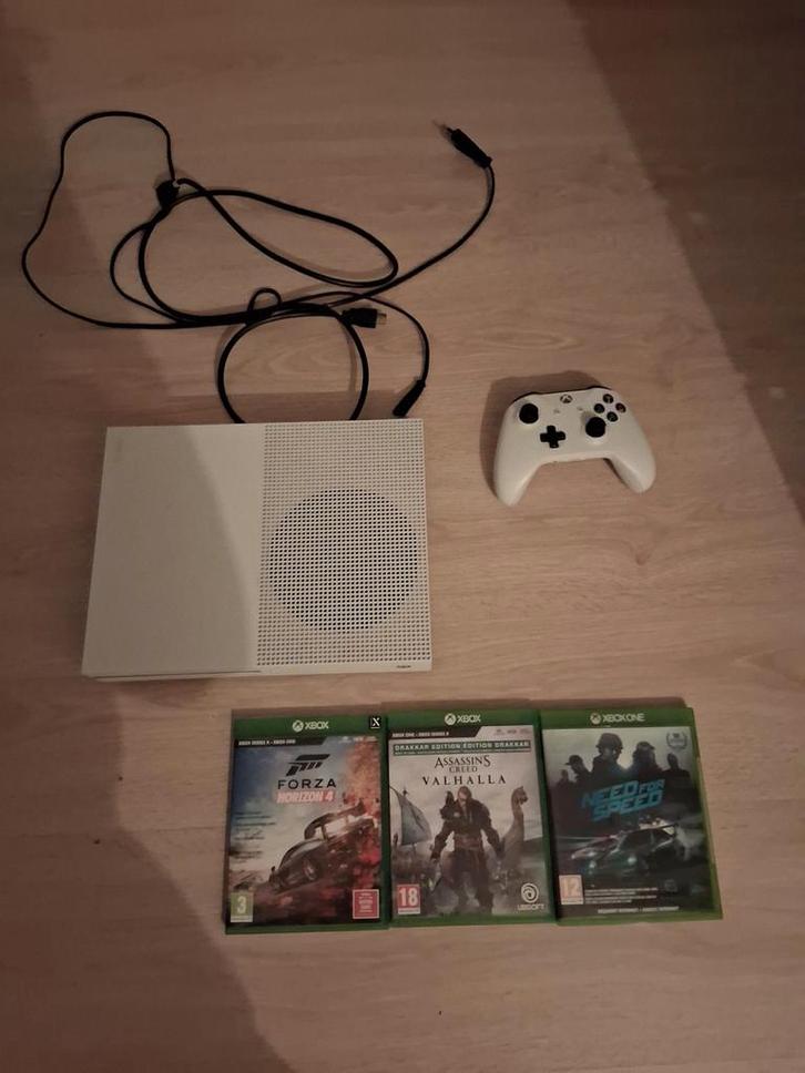 Nette Xbox One S, Spelcomputers en Games, Games | Xbox One, Zo goed als nieuw, Avontuur en Actie, 1 speler, Vanaf 3 jaar, Ophalen