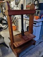 Antieke Linnenpers - Prachtig Decoratief Stuk, Ophalen