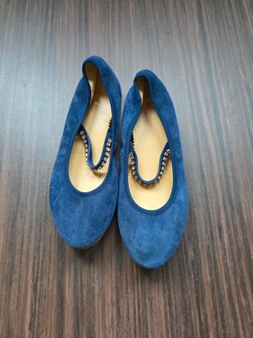 Blauwe schoenen maat 36 - Zo goed als nieuw! beschikbaar voor biedingen