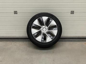 Reservewiel Tesla Model Y Gemini NIEUW ! 19 Inch beschikbaar voor biedingen
