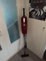 Miele steelstofzuiger rood, Stofzuiger, Refurbished, 1200 tot 1600 watt, Ophalen