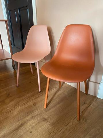 Twee Kuipstoeltjes - kinderstoel jip Roze & Roest beschikbaar voor biedingen