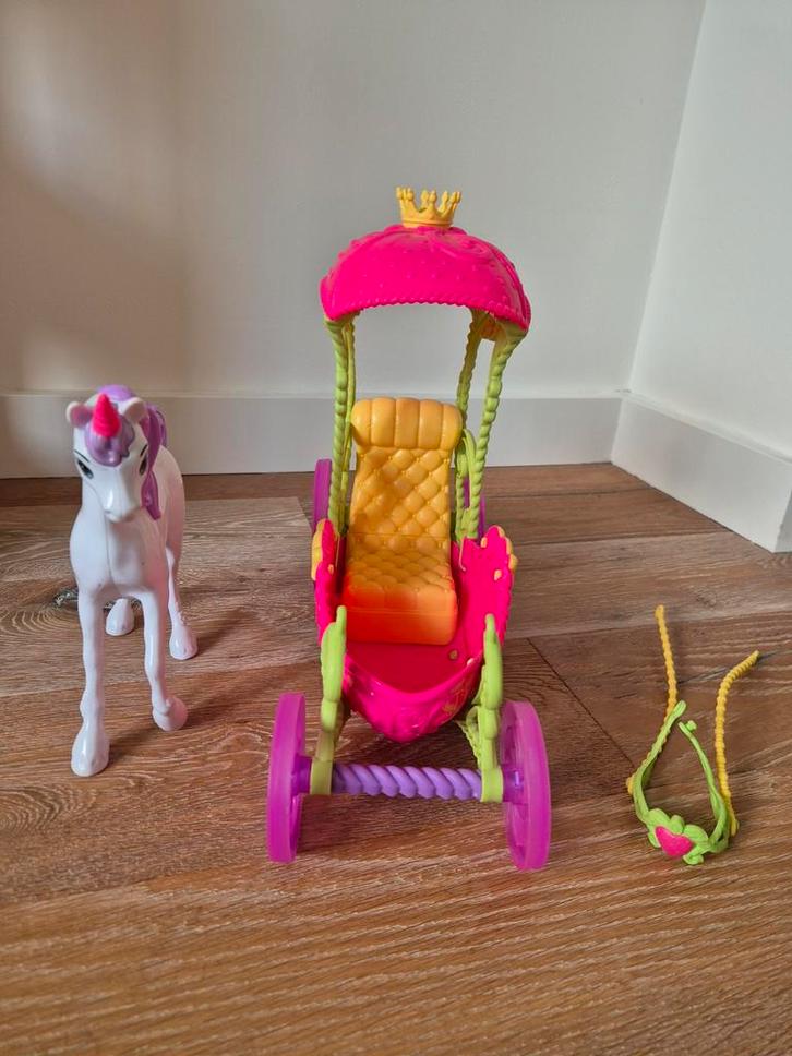 Prinsessenkoets met Eenhoorn van Barbie, Kinderen en Baby's, Speelgoed | Poppen, Gebruikt, Barbie, Ophalen