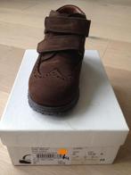 NIEUW: Nubuc Broq schoenen met klittenband maat 25, Kinderen en Baby's, Schoenen, Nieuw, Jongen, Cherie