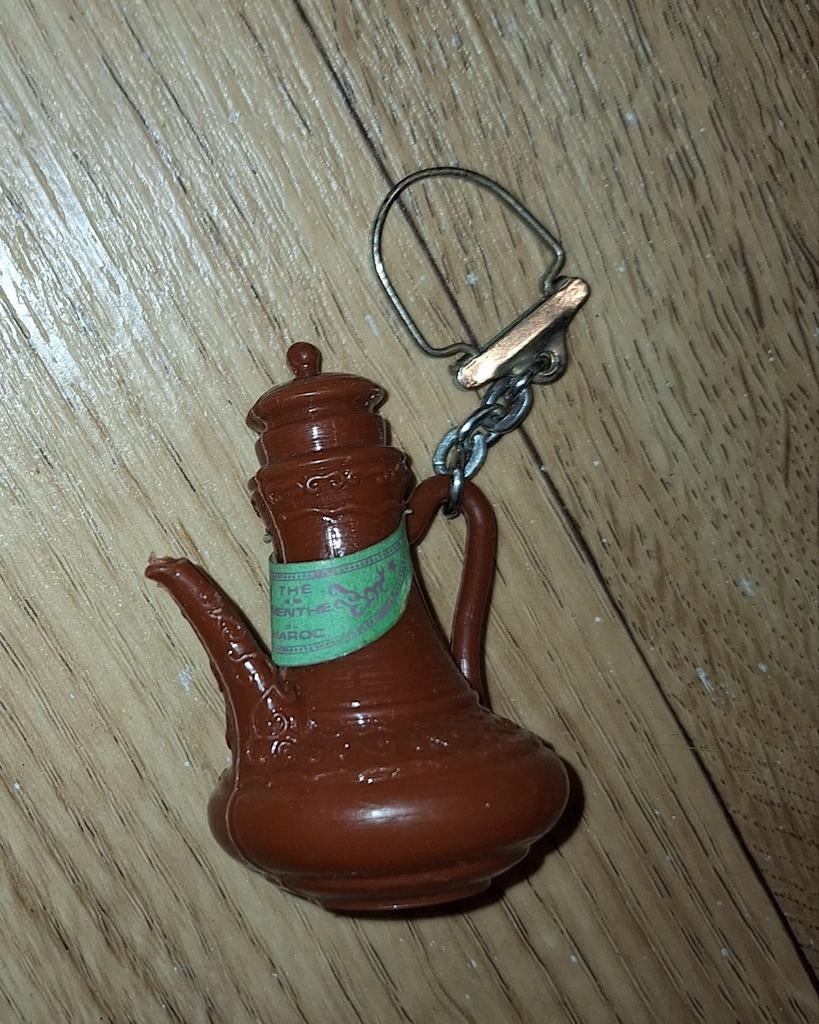 Vintage Marokkaanse theepot sleutelhanger, Ophalen of Verzenden, Zo goed als nieuw