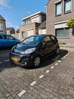 Peugeot 107 1.0 12V AUTOMAAT/AIRCO/68PK 5DR 2013, Voorwielaandrijving, 4 stoelen, Origineel Nederlands, Handgeschakeld
