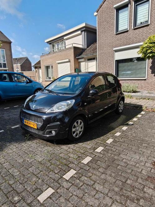 Peugeot 107 1.0 12V AUTOMAAT/AIRCO/68PK 5DR 2013, Auto's, Peugeot, Particulier, Benzine, A, Hatchback, Handgeschakeld, Origineel Nederlands