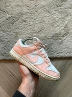 Nike dunk low next nature pale coral 38, Ophalen of Verzenden, Zo goed als nieuw, Sneakers of Gympen