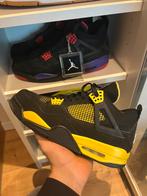 Nike air Jordan 4 retro maat 44 yellow thunder 2012, Kleding | Heren, Schoenen, Ophalen of Verzenden, Zo goed als nieuw, Zwart