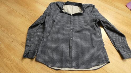 Donkerblauwe blouse van de WE, Kleding | Heren, Overhemden, Zo goed als nieuw, Overige halswijdtes, Blauw, Ophalen of Verzenden