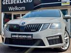 Skoda Octavia Combi 2.0 RS 245PK | Bi-Xenon | Full-Led | Nav, Stof, Gebruikt, 4 cilinders, Traction-control