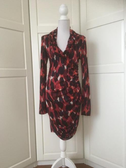 Expresso zgan rode lange mouwen watervalhals jurk, maat S, Kleding | Dames, Jurken, Zo goed als nieuw, Maat 36 (S), Rood, Boven de knie