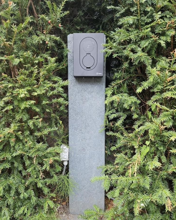 Laadpaal Zaptec GO 22kW op kunststof zuil + Tibber Pulse P1, Auto diversen, Laadpalen, Zo goed als nieuw, Laadpaal, Ophalen