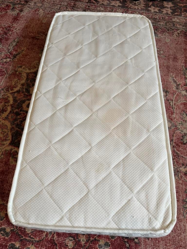 Ledikant matras, Ophalen, Zo goed als nieuw, Ledikant