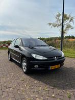 Peugeot 206 | Goed onderhouden | Lage km-stand| Nieuwe APK, Voorwielaandrijving, Zwart, 4 cilinders, Leder en Stof