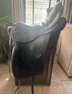 County perfection Dressuur zadel 17 inch, Ophalen of Verzenden, Zo goed als nieuw
