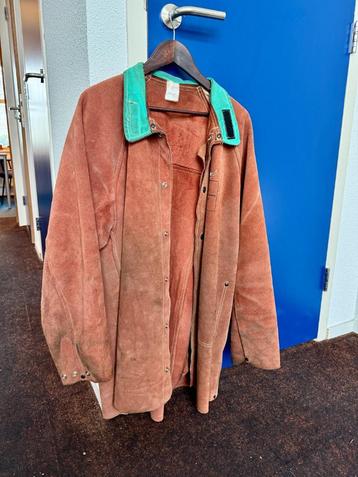Weldas 44-7300 Lava Brown Split Rundlederen Lasjas beschikbaar voor biedingen